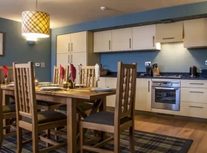 The kitchen is has all the equipment you need to feel right at home in Caladh